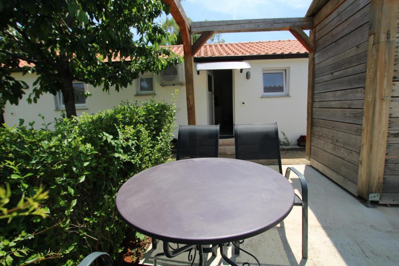 Apartments Green Garden Labinci Zewnętrze zdjęcie