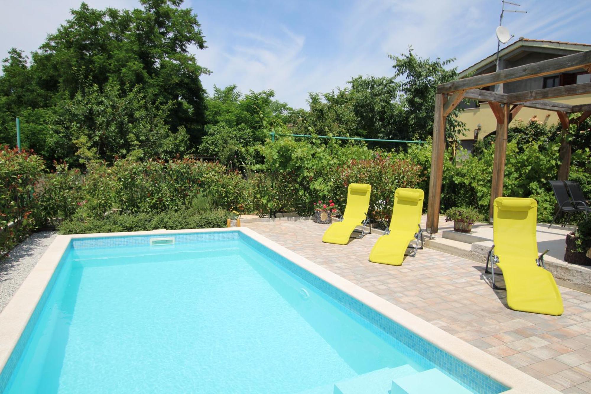 Apartments Green Garden Labinci Zewnętrze zdjęcie